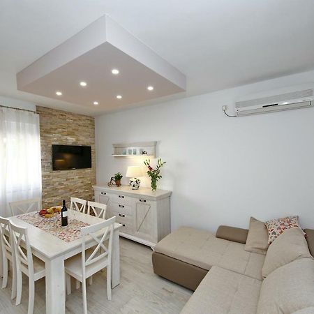 Apartment Nela Задар Екстериор снимка