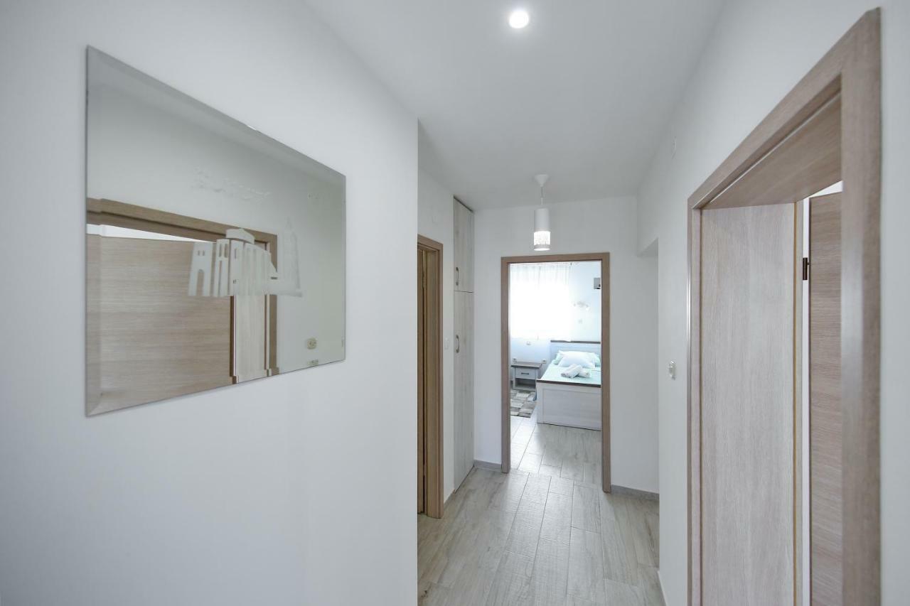 Apartment Nela Задар Екстериор снимка