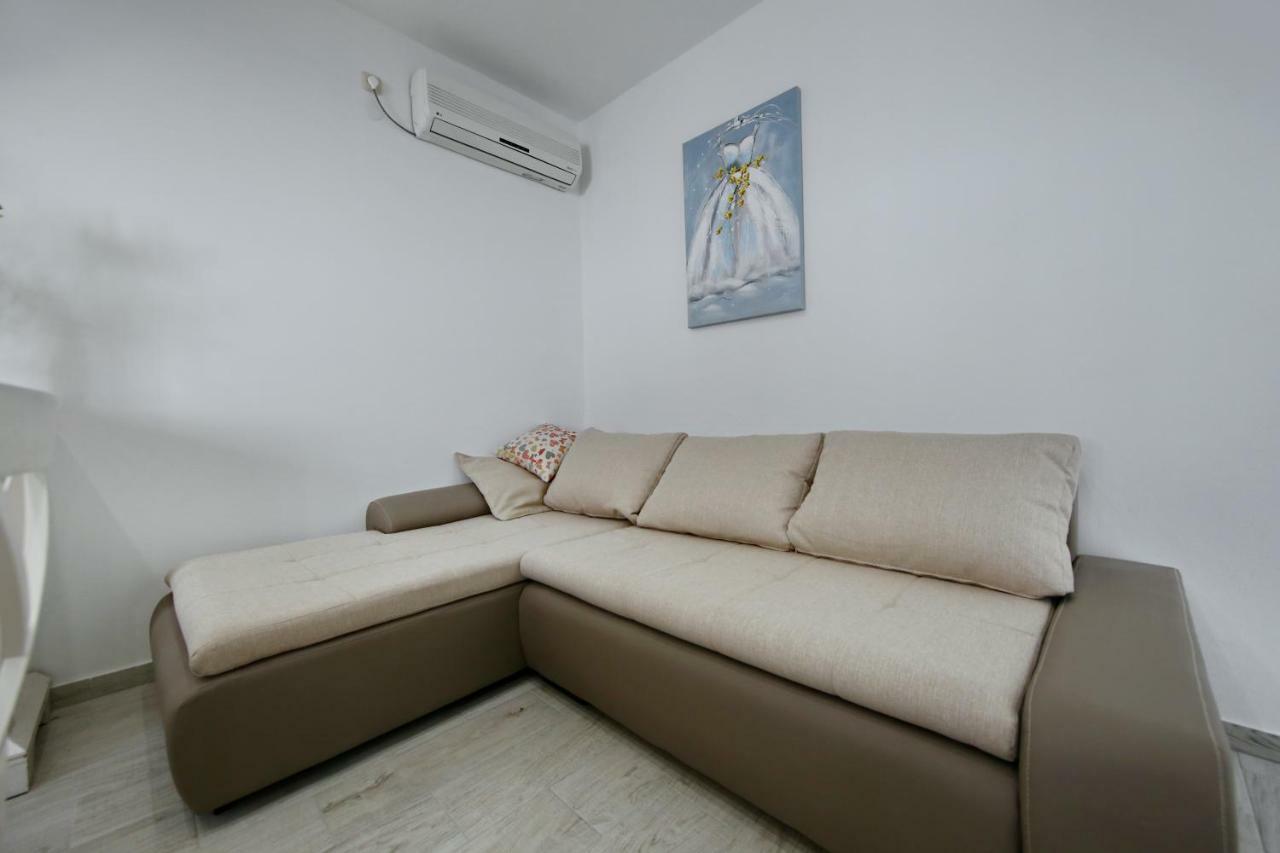 Apartment Nela Задар Екстериор снимка