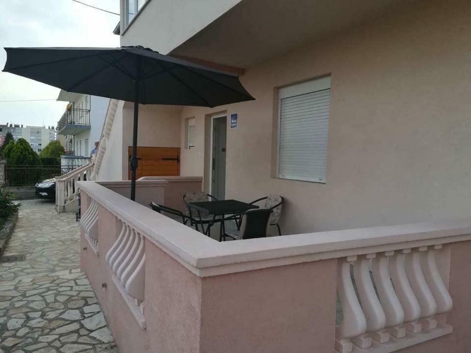 Apartment Nela Задар Екстериор снимка